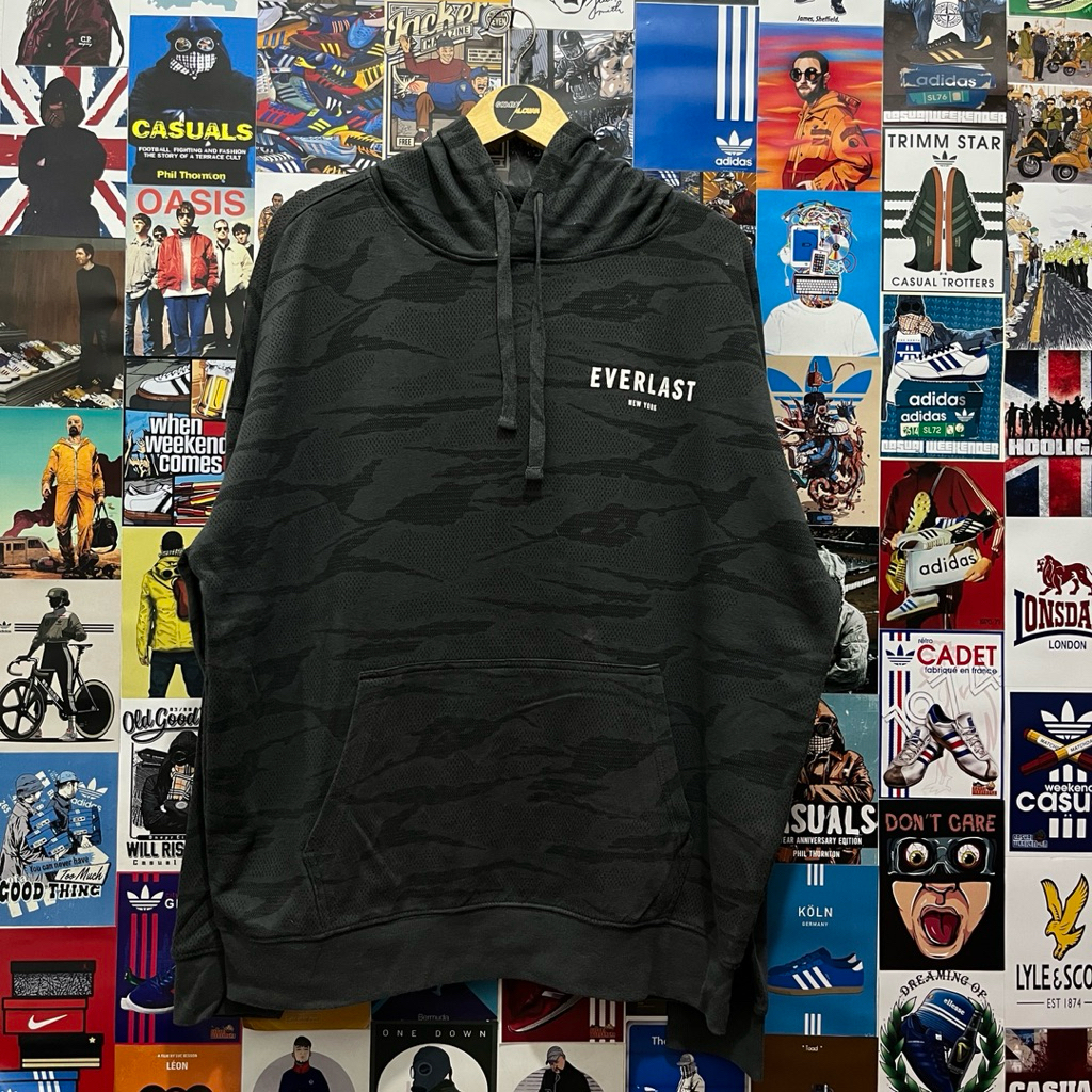 Sweater / Hoodie / Vintage / Second / EVERLAST