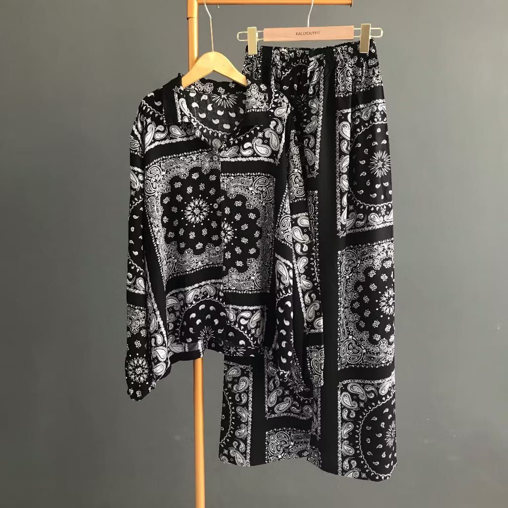 One Set Kemeja Rayon Wanita Black Shafa