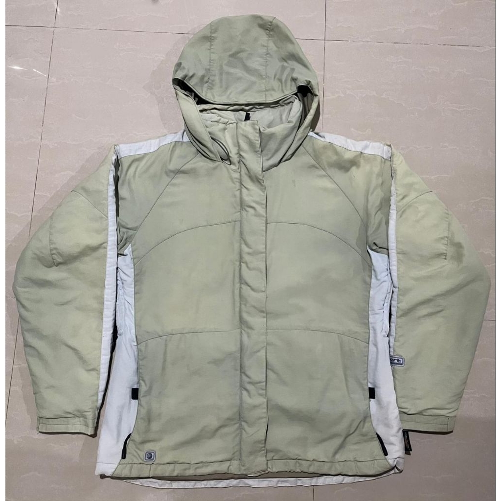 PAKAIAN GUNUNG COLUMBIA PRELOVED (L)