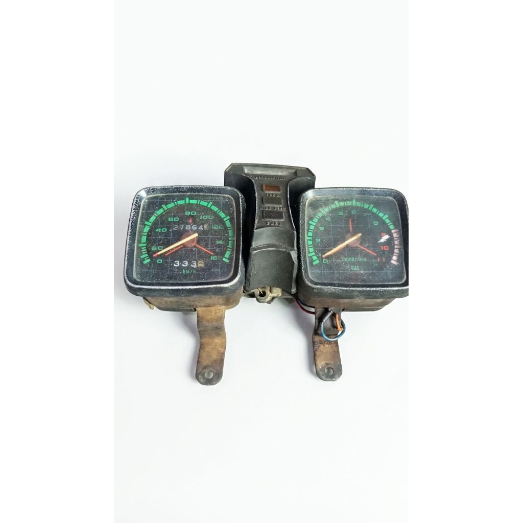 Speedometer Suzuki TRS original