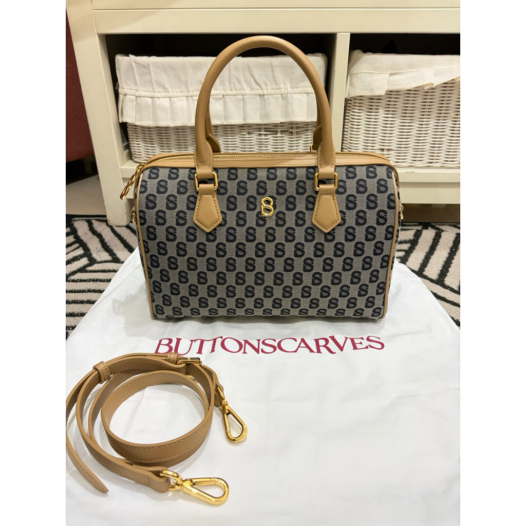Tas Buttonscarves Monogram Handbag