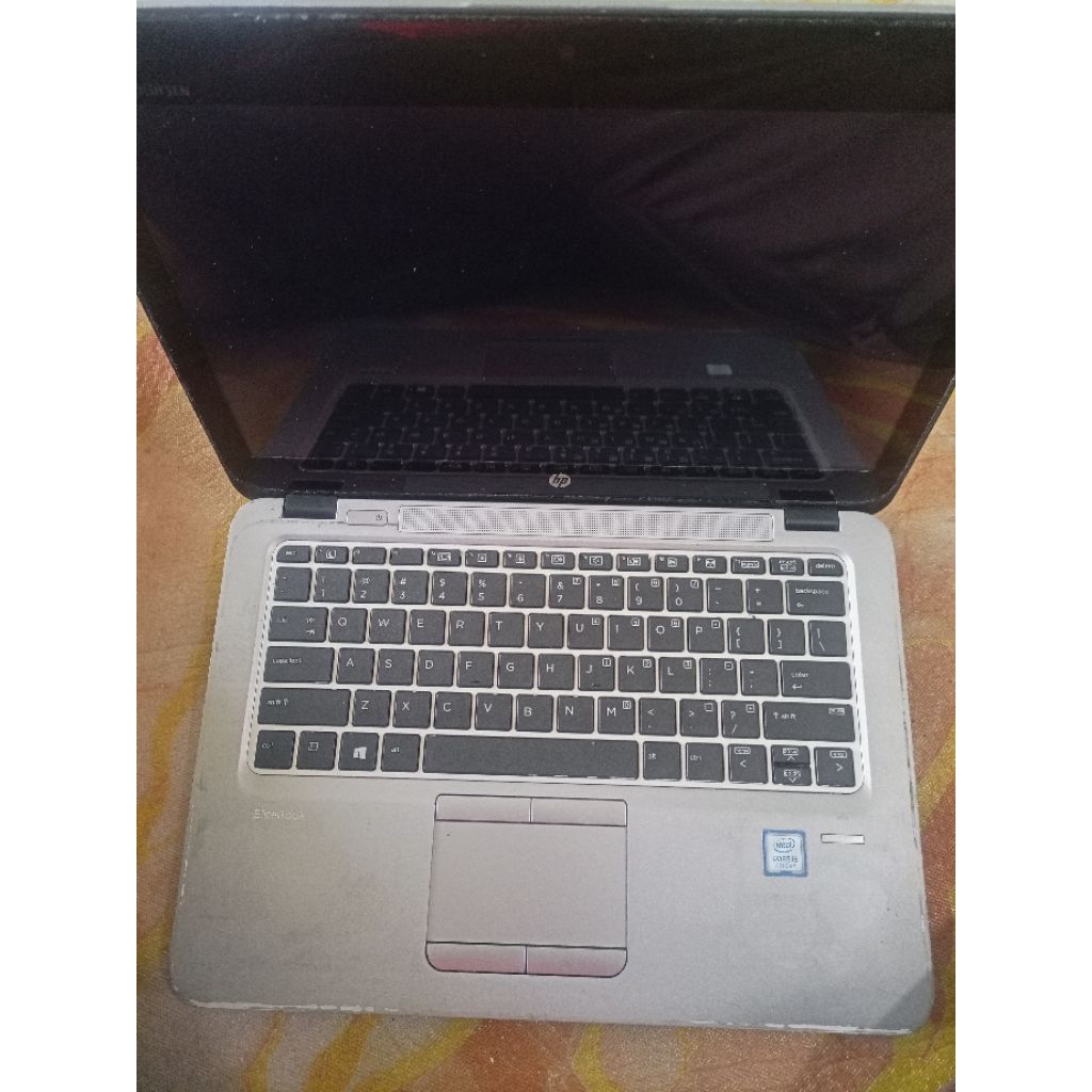 HP Elitebook 820 G4 touchscreen i5 gen 7th, Matot ex servis.kata yg servis susah.Teknisi Pro merapat