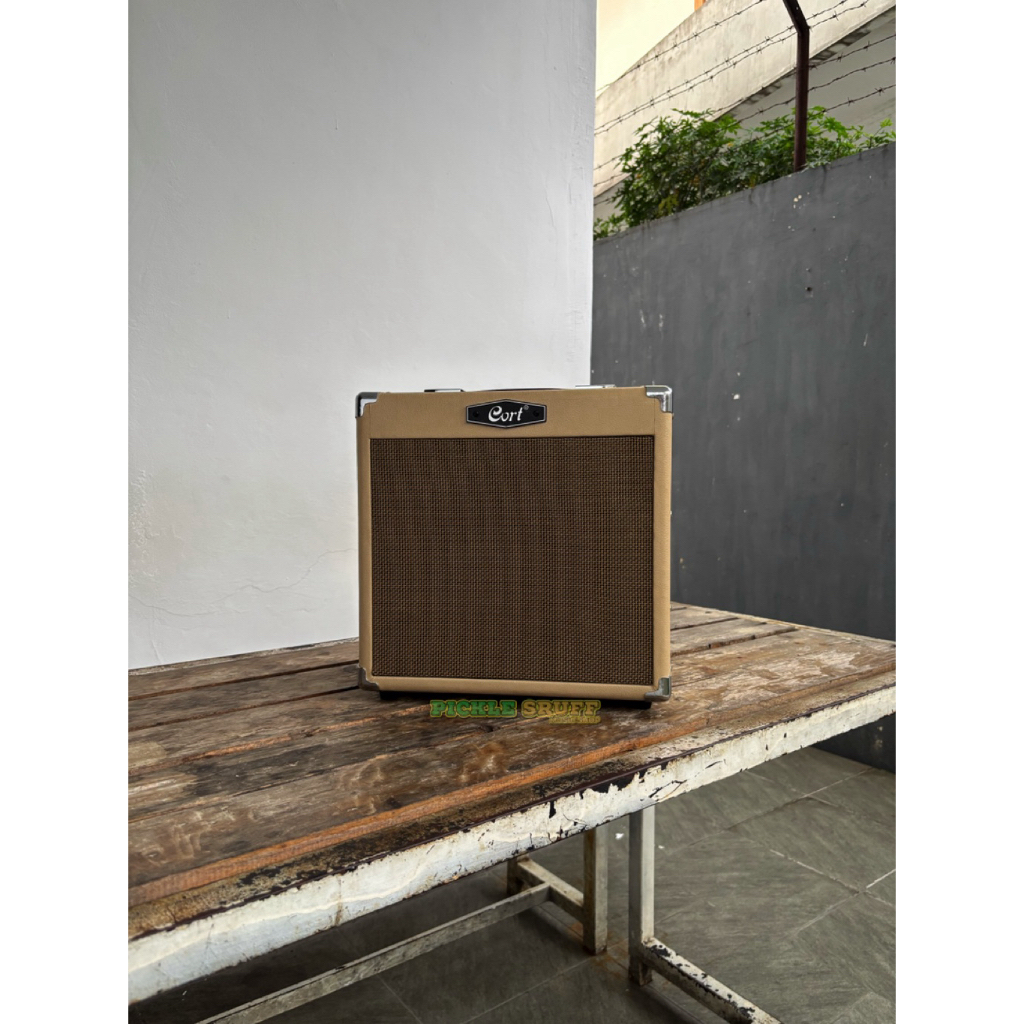 CORT CM15R | AMPLI GITAR CORT CM15R | AMPLIFIER GITAR CORT