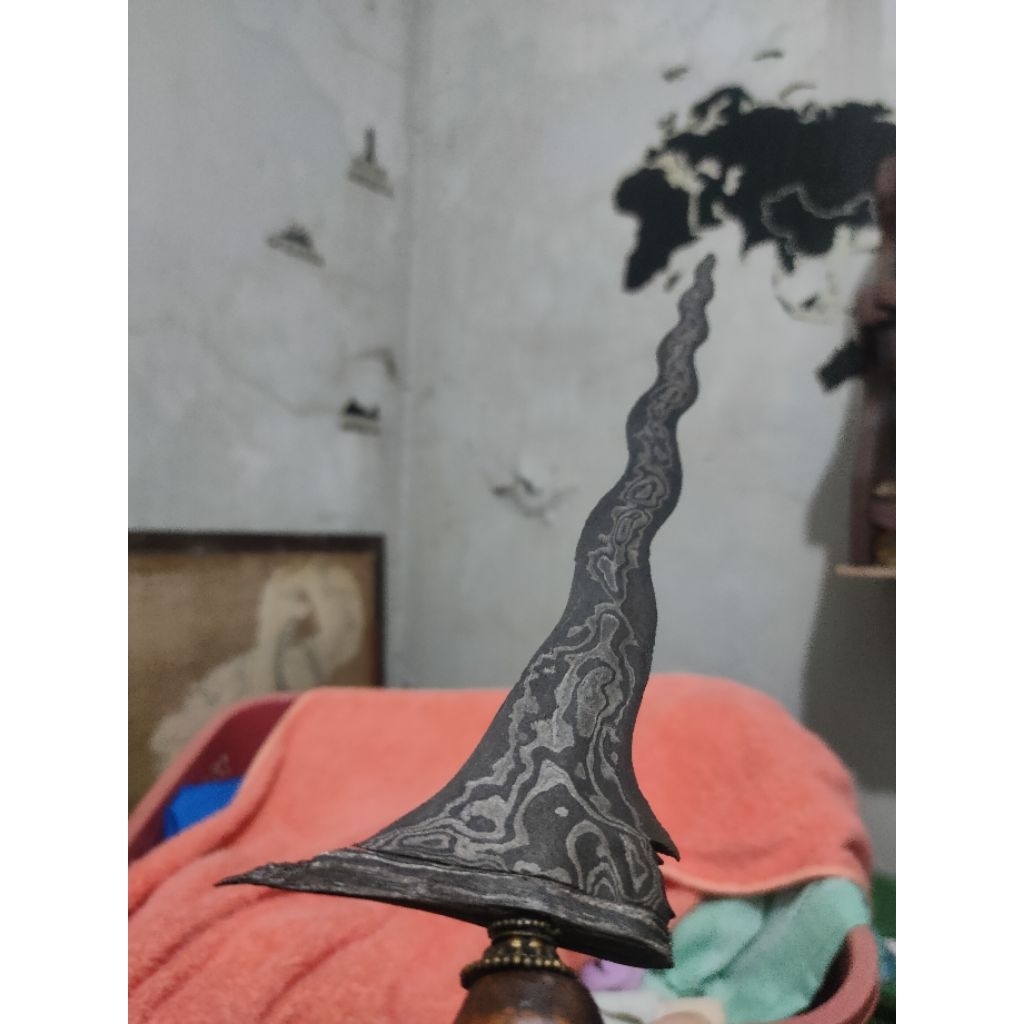 Keris Luk 13 Korowelang