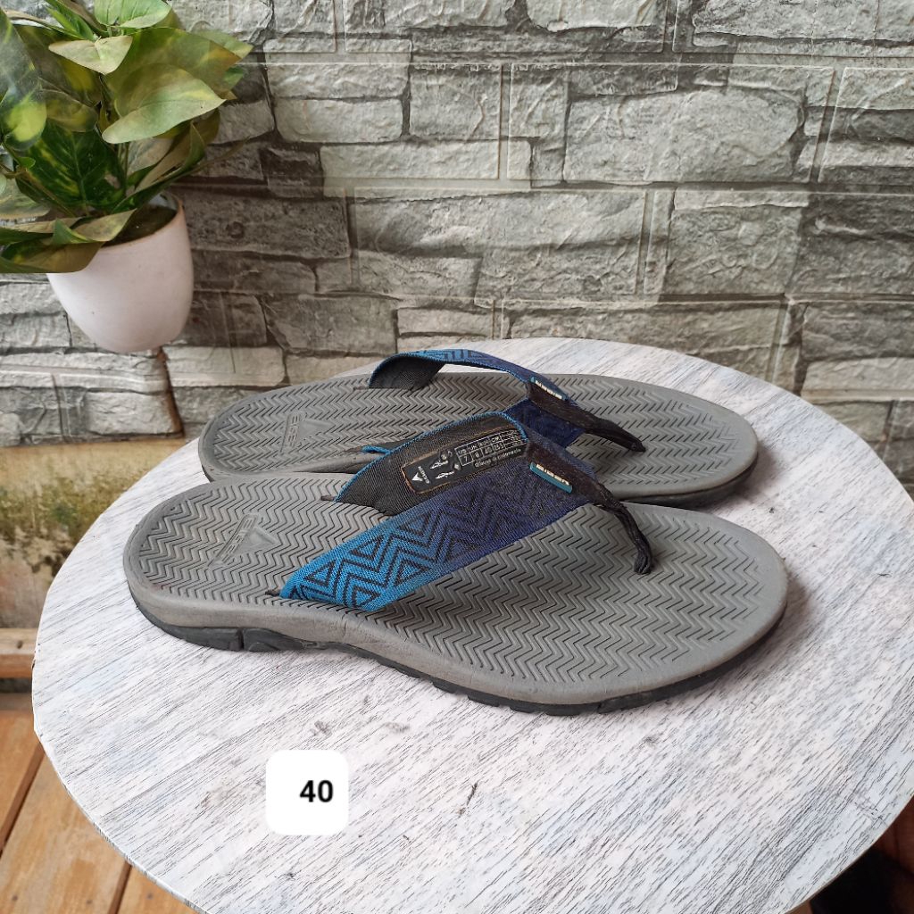 Sandal pria second/bekas merk eiger size40 insol25cm