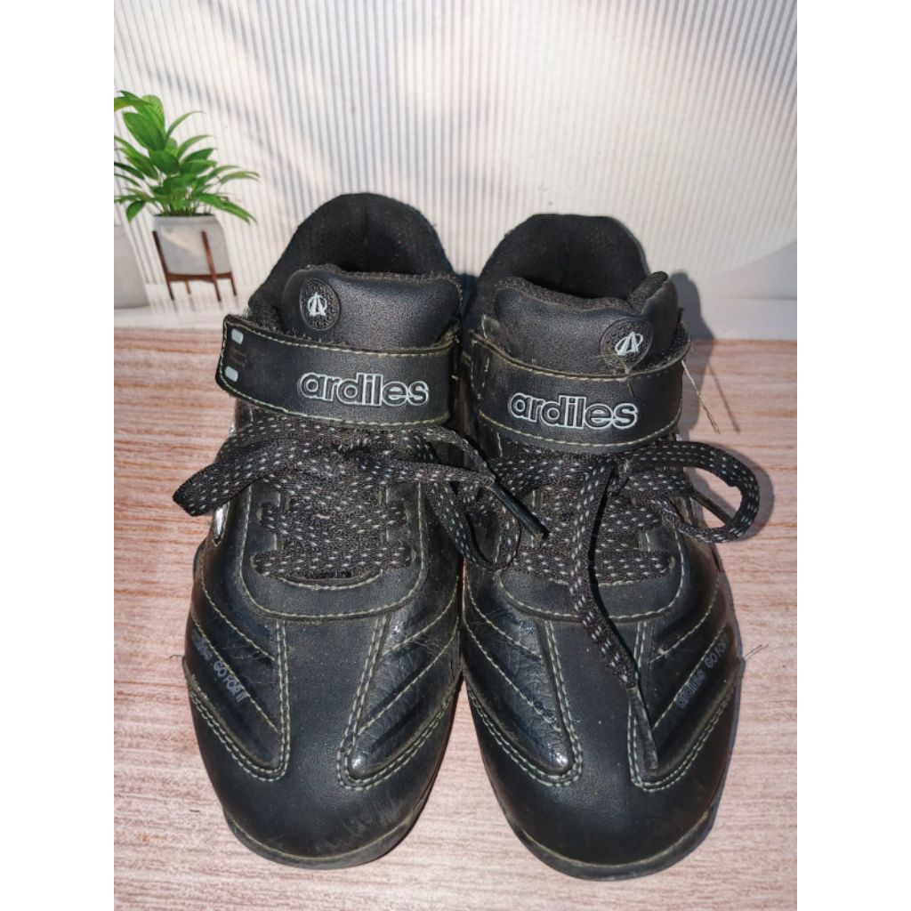 Sepatu Anak Second