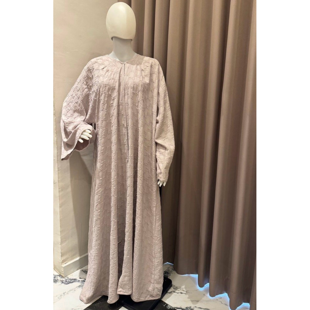 Preloved Abaya NEHHAT Afha XL PB cut to 138cm
