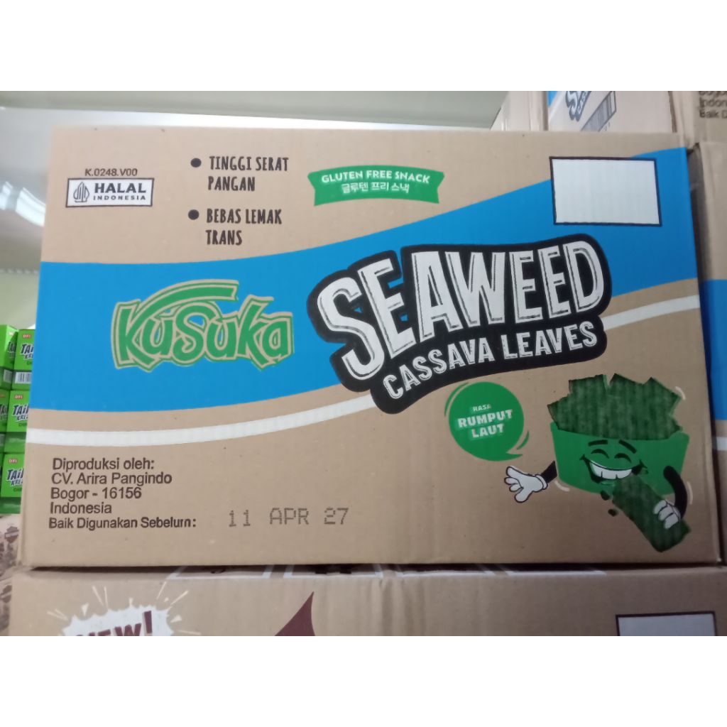 Kusuka Keripik Daun Singkong 1 Karton 6×10×12 g | 4 Rasa Rumput Laut Sapi Panggang Kari Ayam Ayam Ma