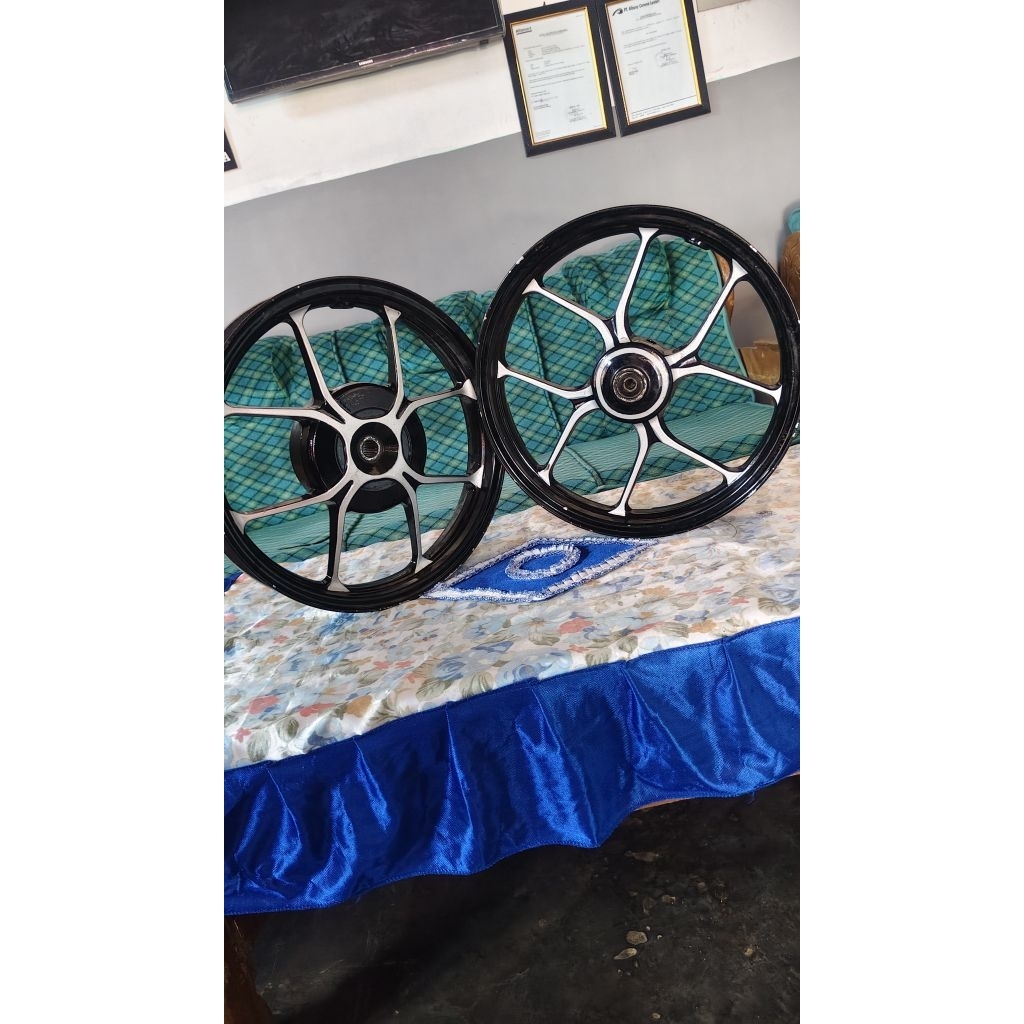 velg beat deluxe ORIGINAL HONDA  pelk beat street new led pelek velk Honda Genio palang 8 beat new R