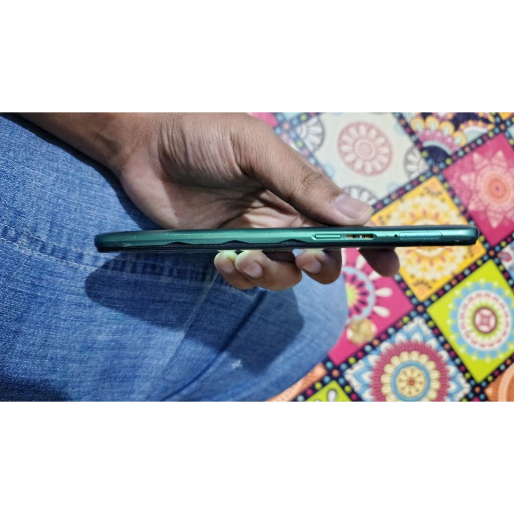 realme 5i 4/64 hp+dus+cas tdk ori