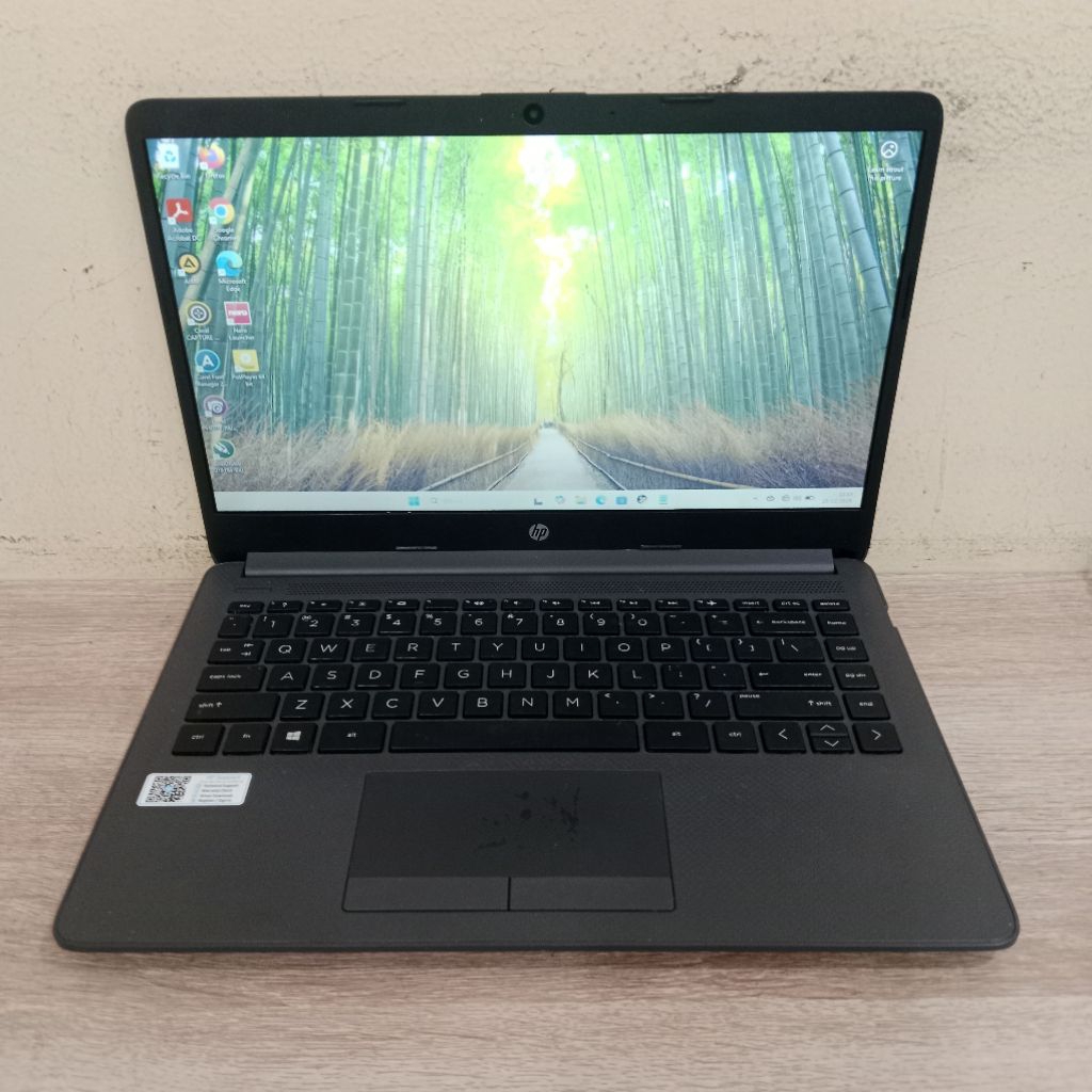 HP 245 G8 NOTEBOOK PC F. 70 AMD RYZEN 3 3250 U RAM 4GB SSD 256GB 2023 (50N34)