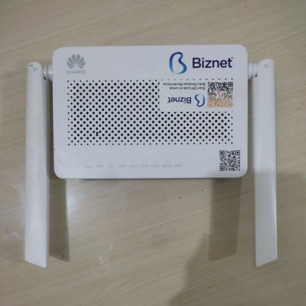 EG8041V5 port hijau + adaptor