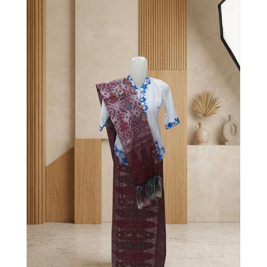 SONGKET BATIK KALIMANTAN - SONGKET TENUN MOTIF KALIMANTAN - KAIN SONGKET KALIMANTAN
