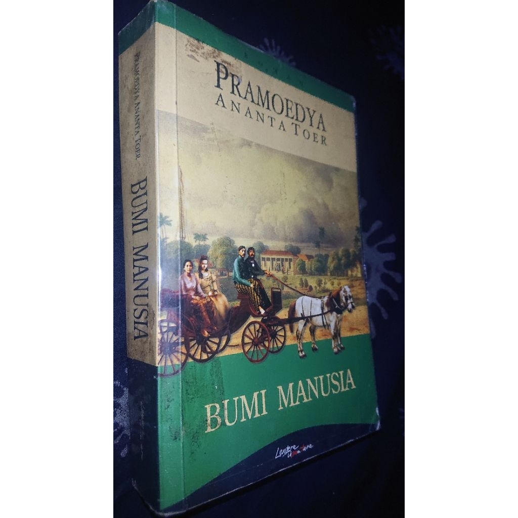 Pramoedya Ananta Toer - Bumi Manusia