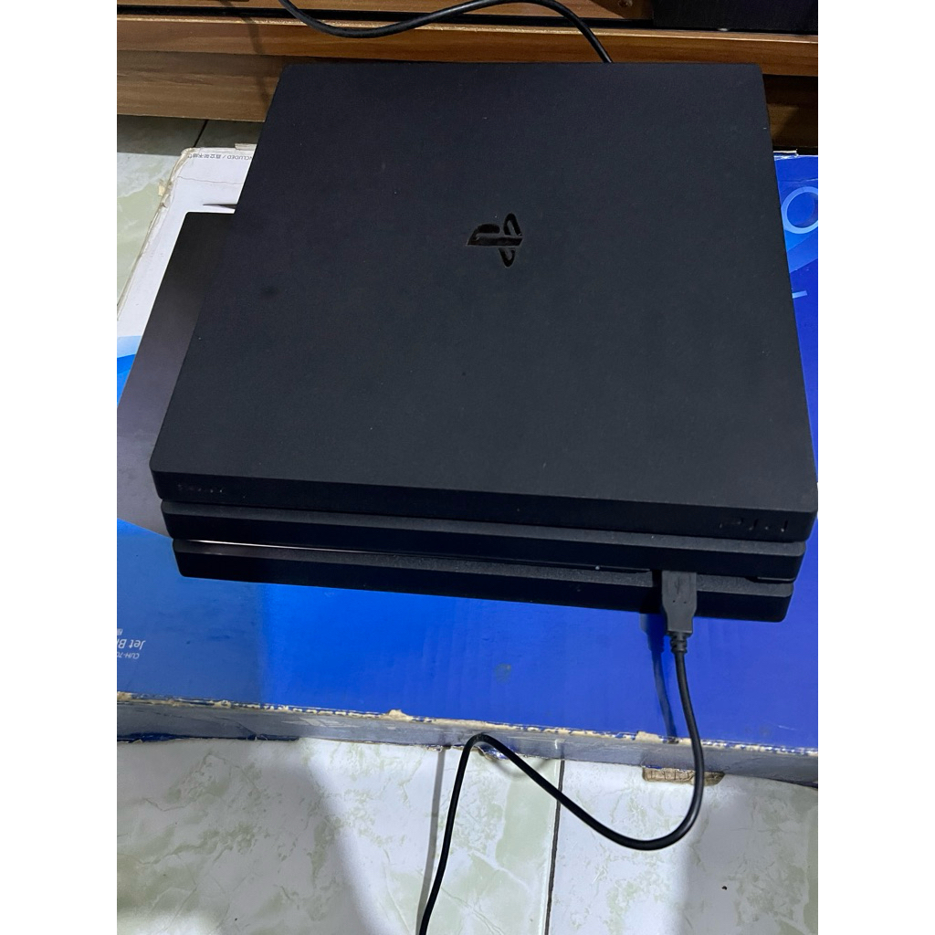 PS4 Pro 1TB