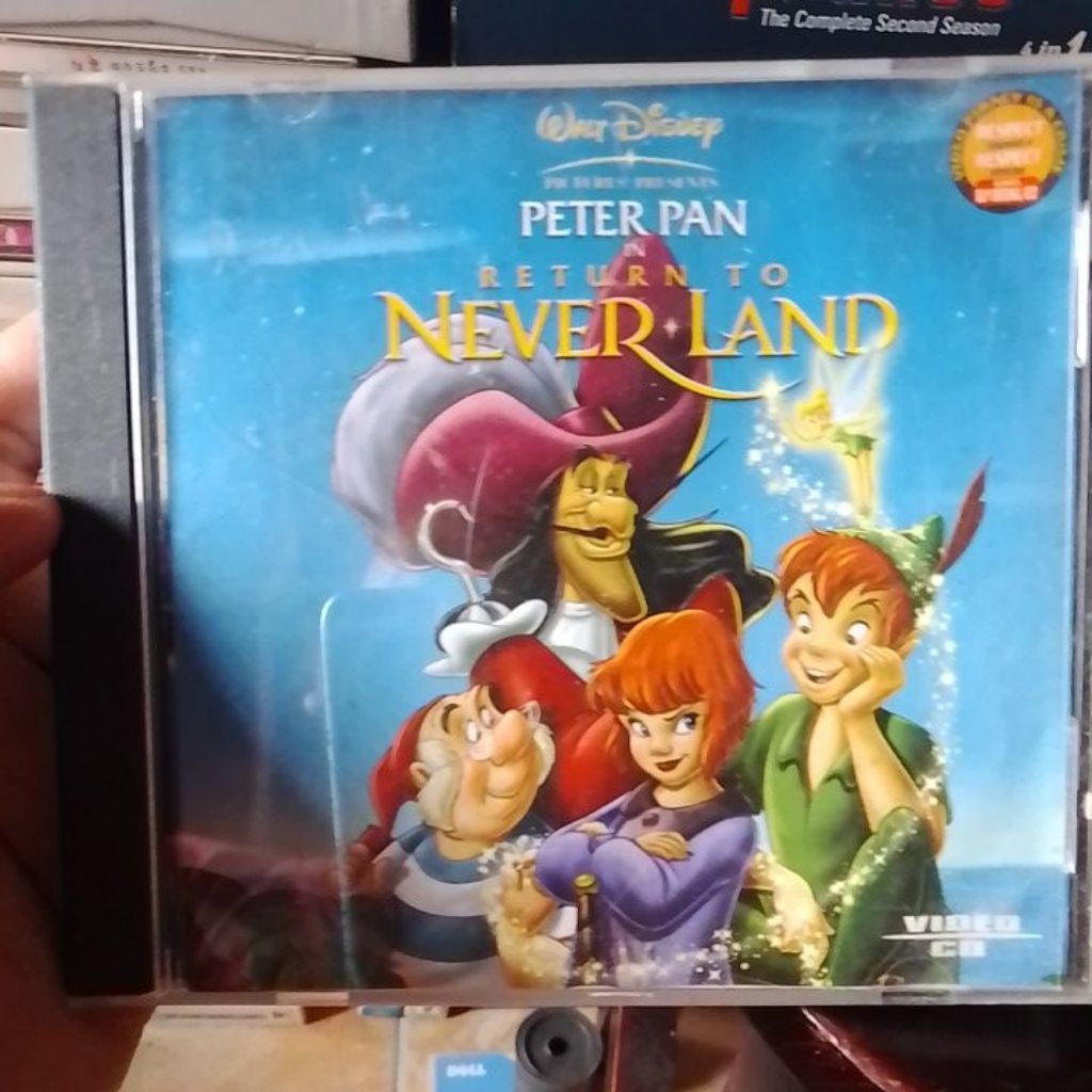 VCD PETER PAN RETURN TO NEDERLAND