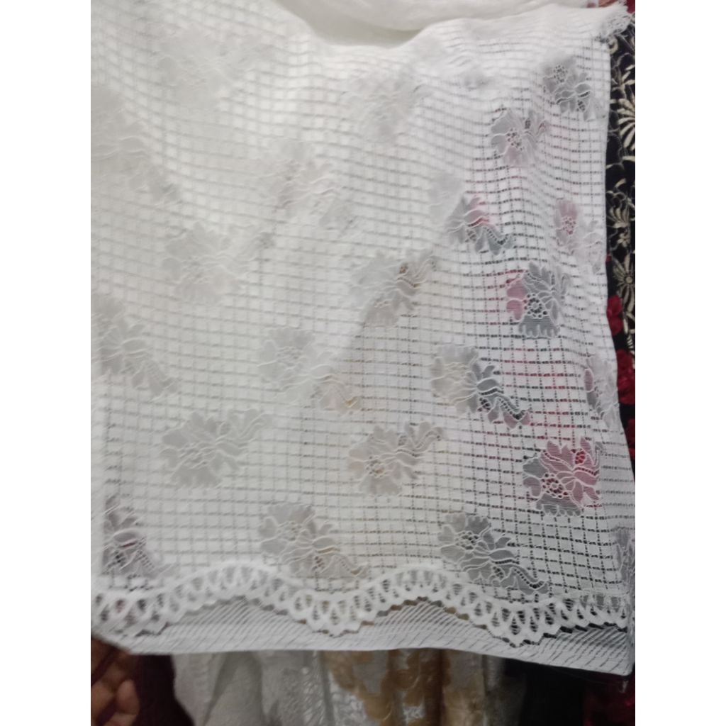 ½meter, brokat katun bahan premium impor  putih / bw