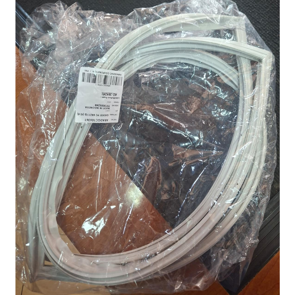 GASKET / KARET KULKAS NR-BB211Q
