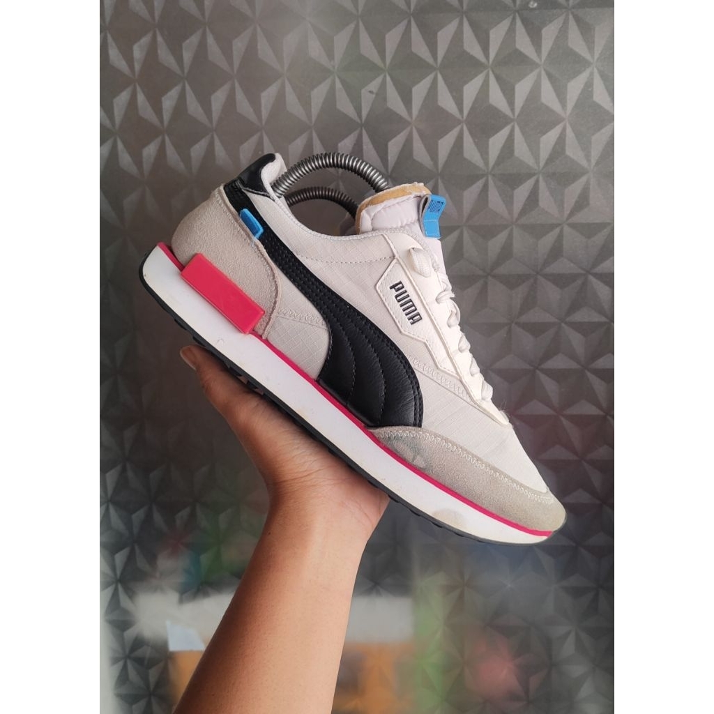 sepatu puma SZ 42 second bekas preloved