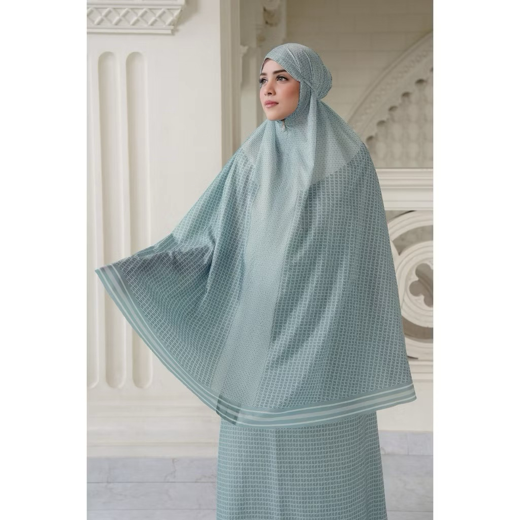 buttonscarves capsule prayer robe preloved
