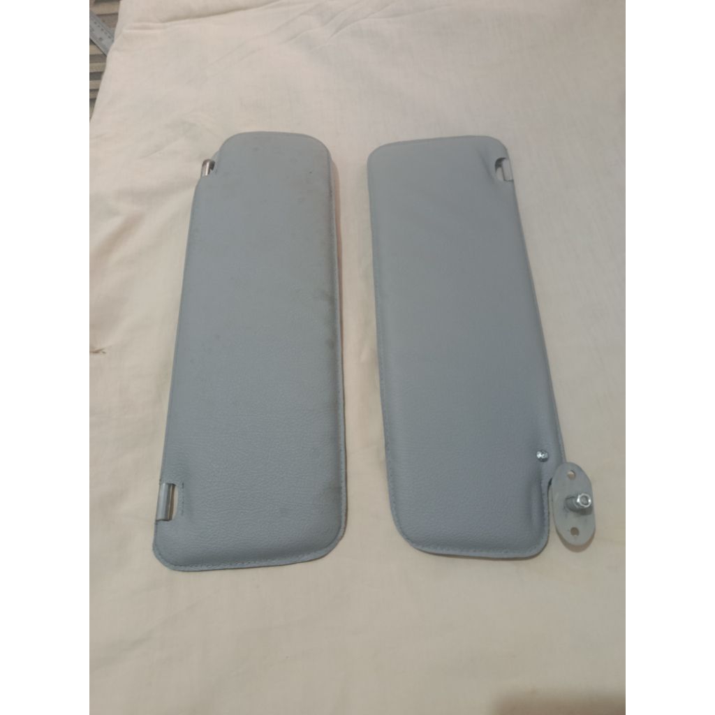Sunvisor kanan kiri Honda mobilio