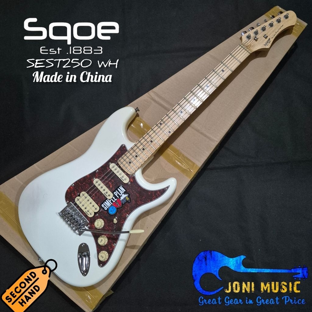 Gitar Sqoe SEST250 Stratocaster Model with Maple Neck