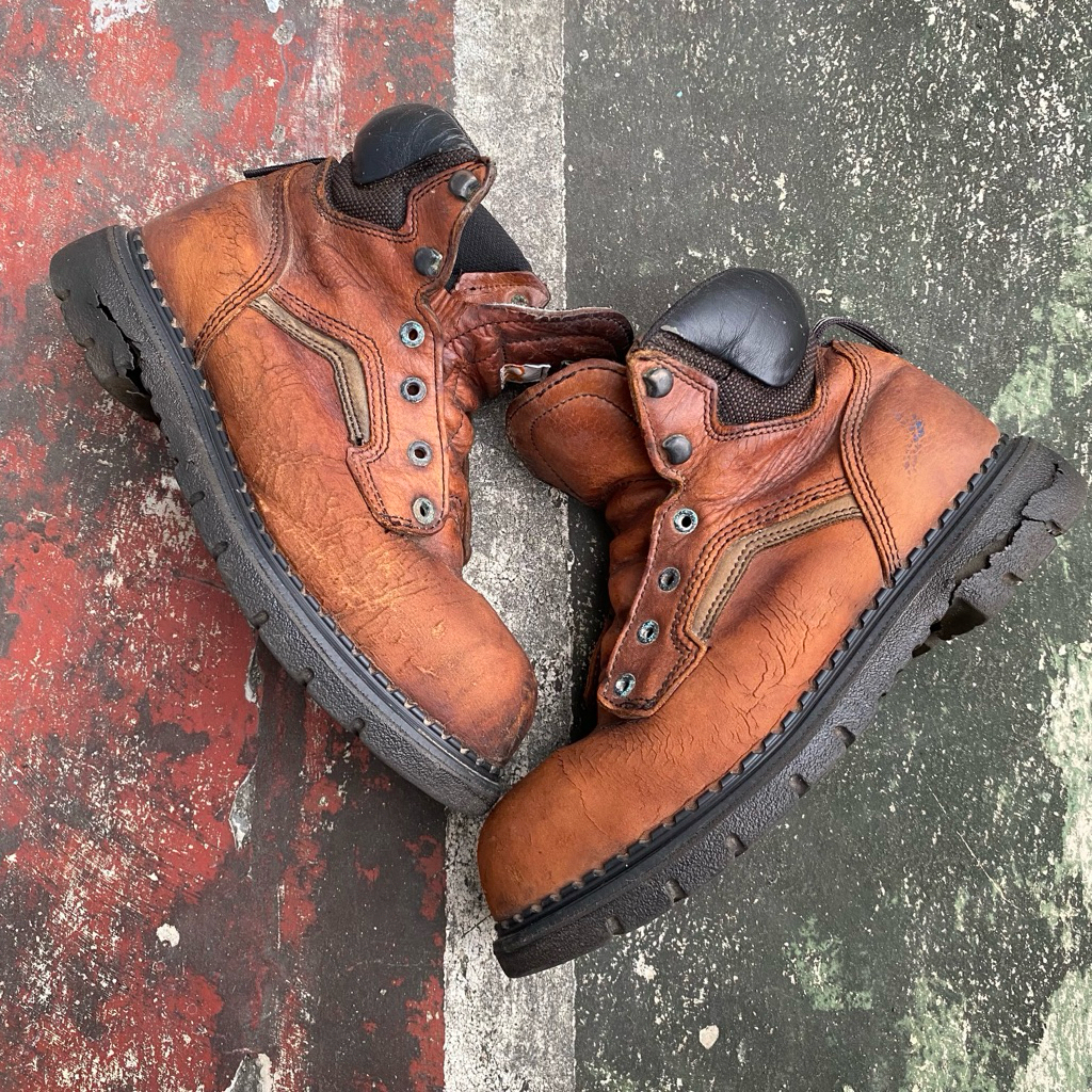 Red wing 2226 dyna force work leather boots
