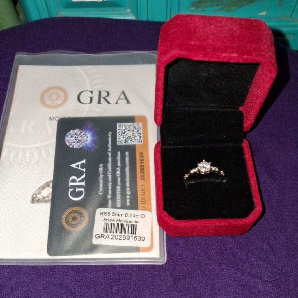 cincin moissanite+box+sertifikat