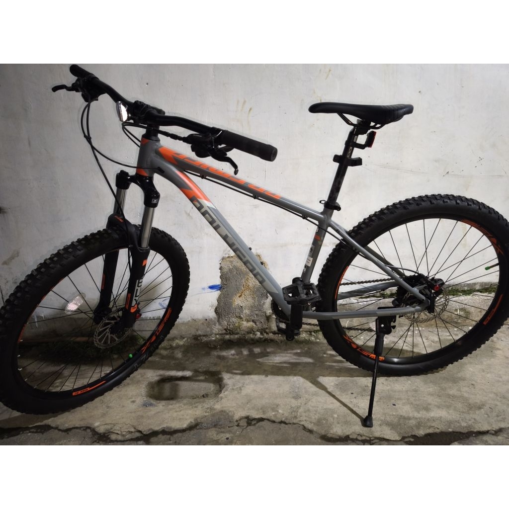 sepeda polygon xtrada primer 4 size S 27,5 mulus