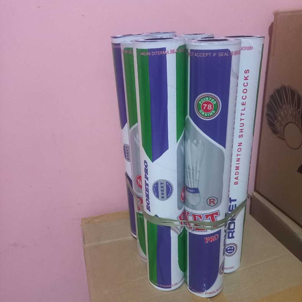 Roket ungu shuttlecock