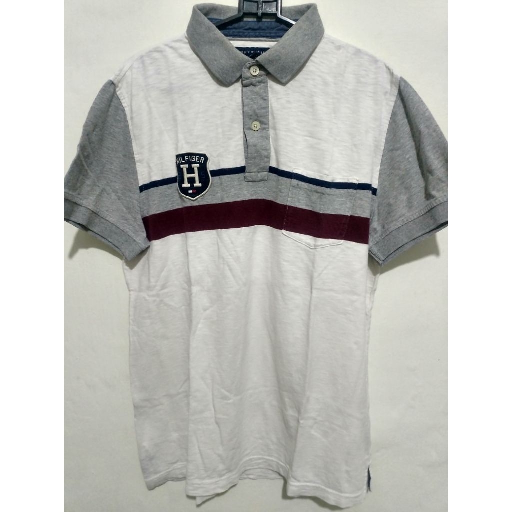 Kaos Kerah Lengan Pendek TOMMY HILFIGER
