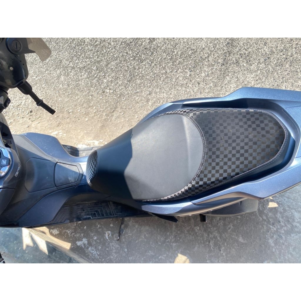 kain/kulit jok  motor variasi jahitan catur untuk pcx 150 dan 160