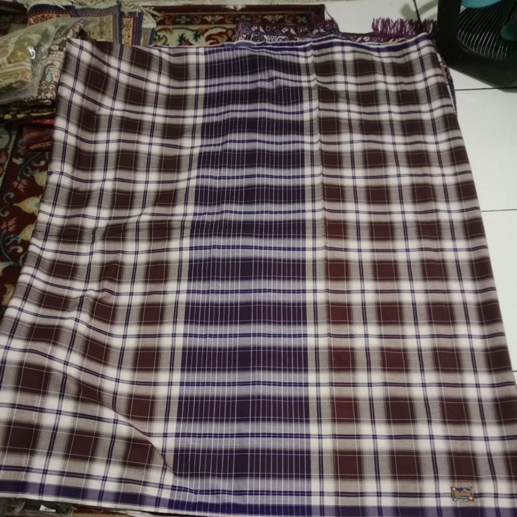 sarung jadul Rubat,like new  (second)