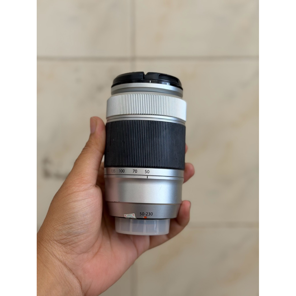 lensa FUJIFILM 50-230mm xc for FUJIFILM