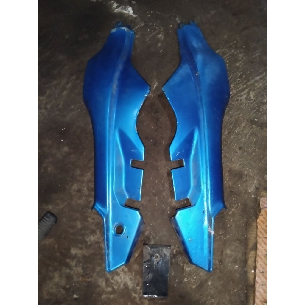 Body belakang set sambungan Suzuki crystal original second