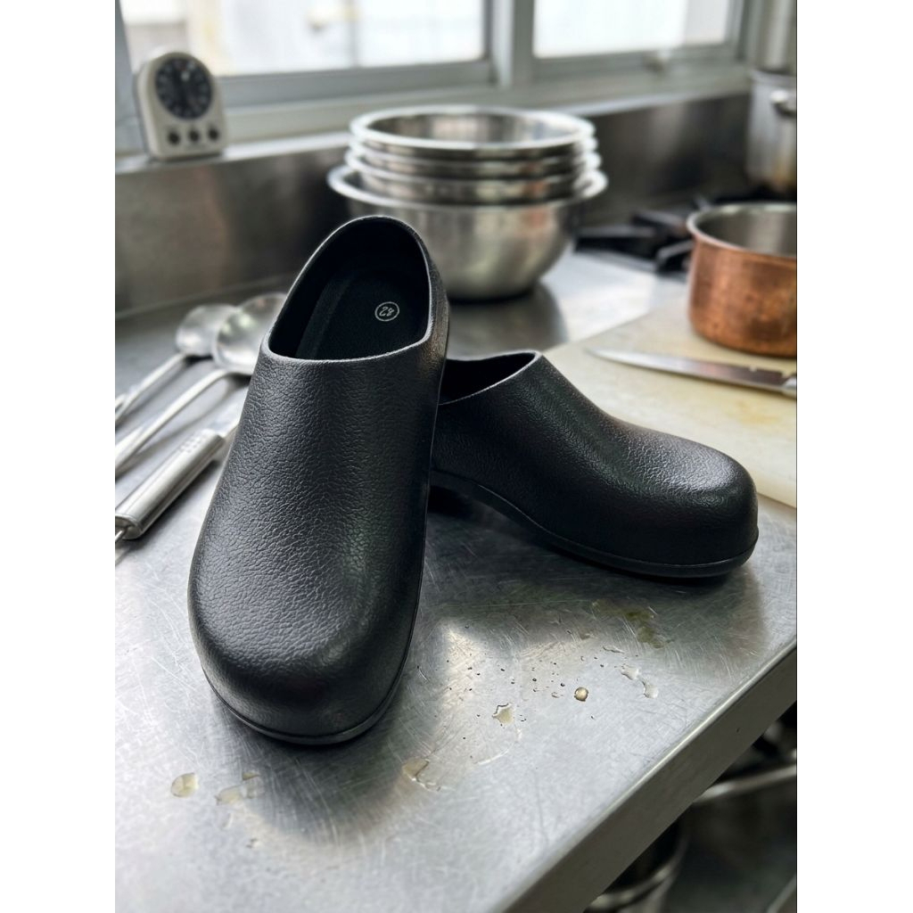 CHEF & SAFETY SHOES MBOYA S001 MADE IN CHINA ORIGINAL