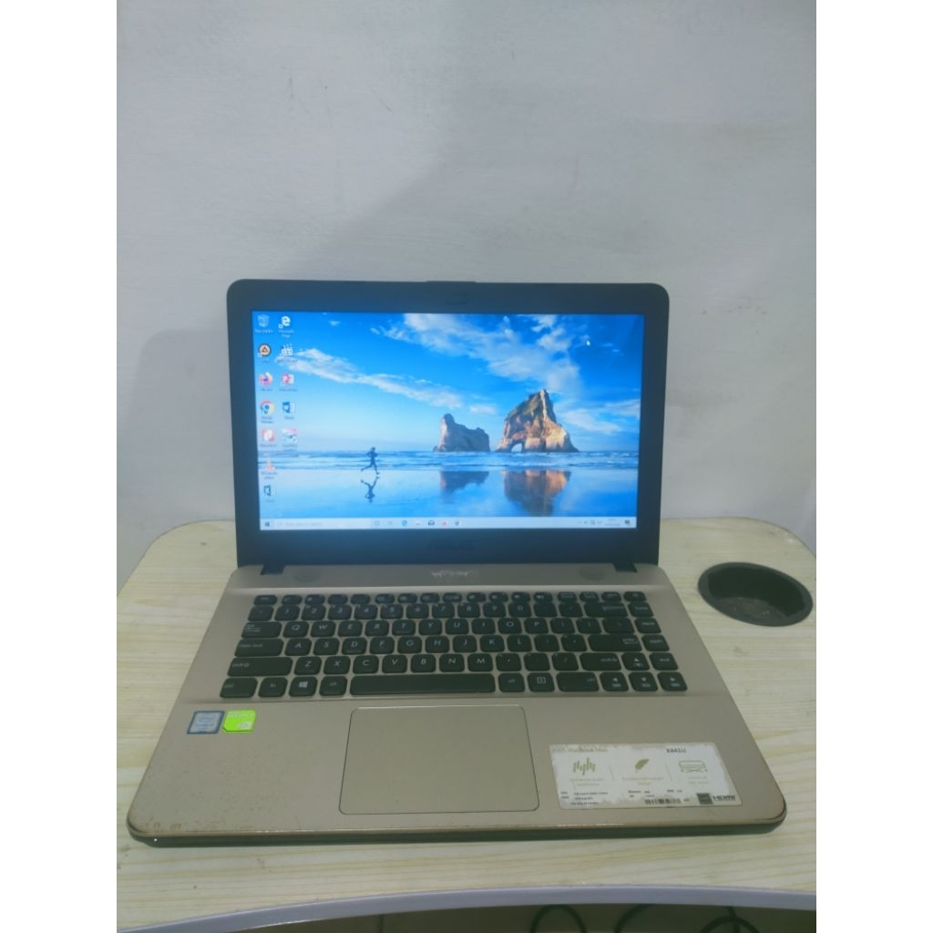 Asus X441U core i3