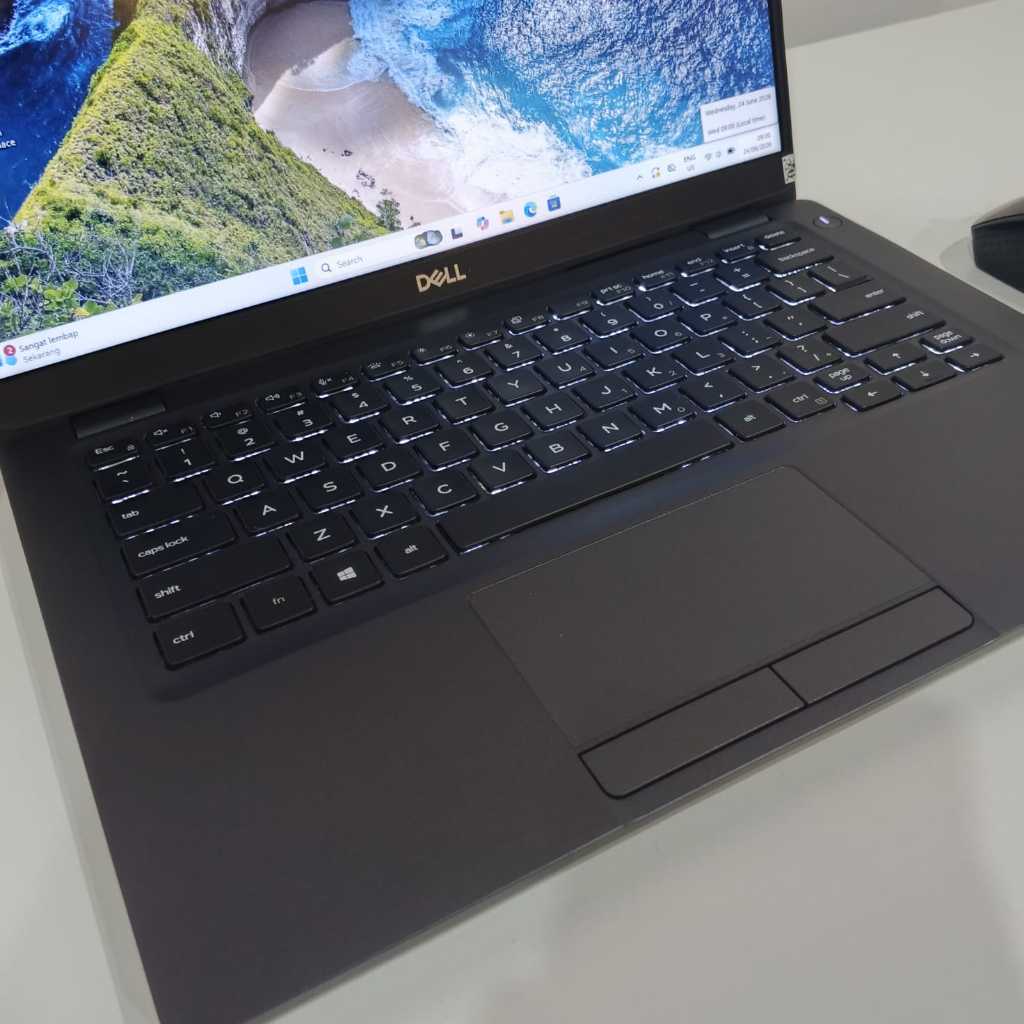DELL LATITUDE 5300