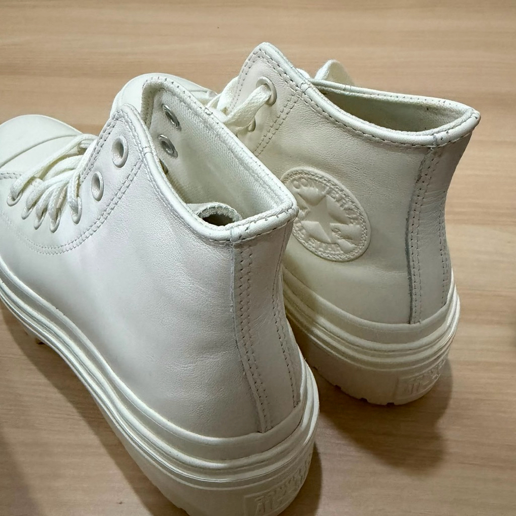 BARU Converse CTAS Lugged Heel Women / Sepatu Converse Wanita