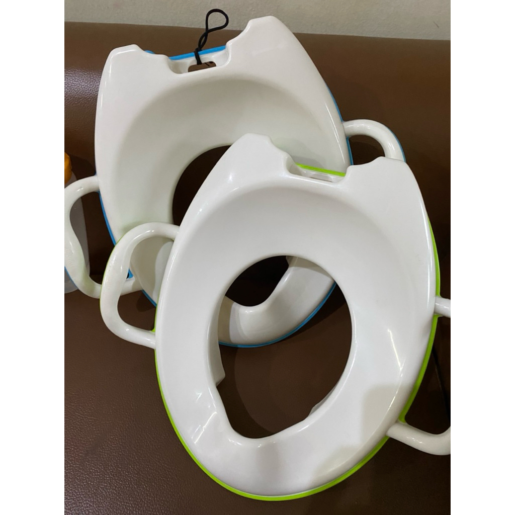 preloved toilet seat potty training anak merk munchkin extra grip