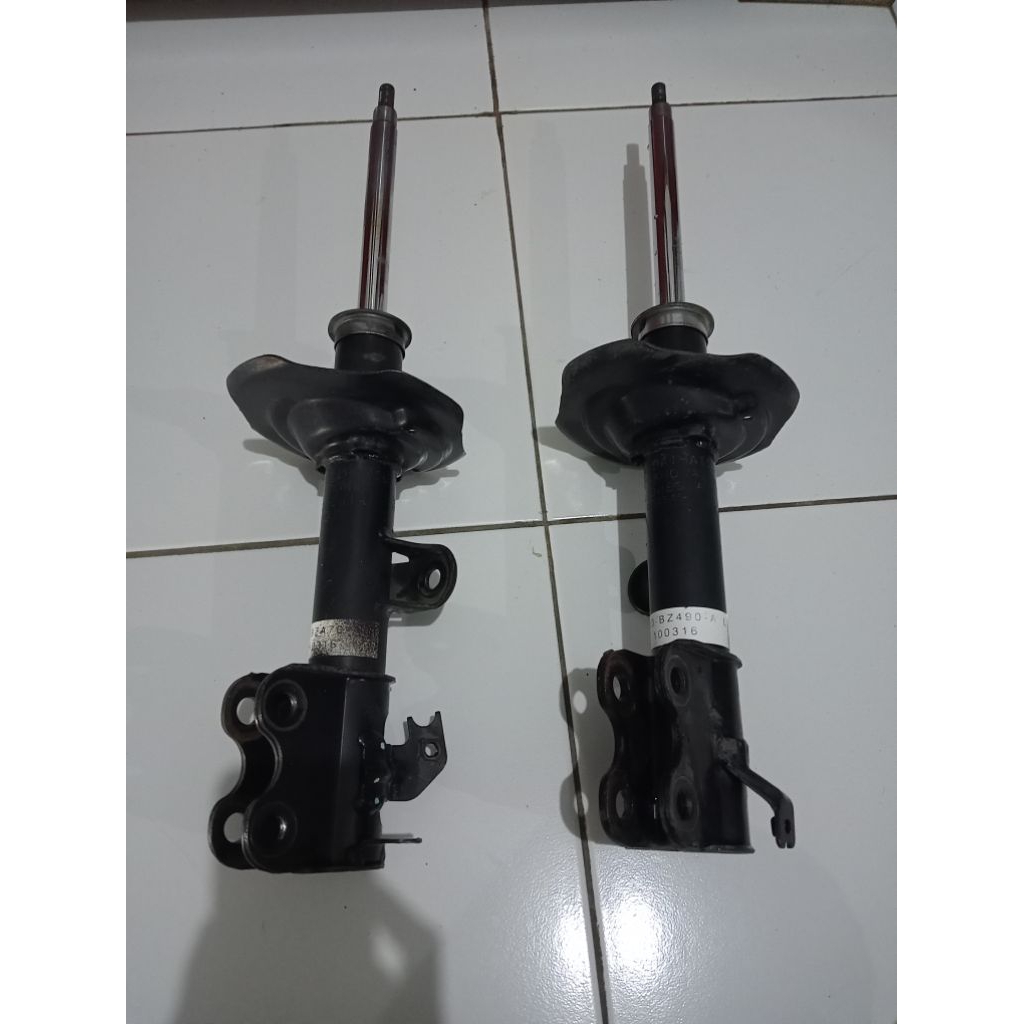 shock depan Avanza Xenia