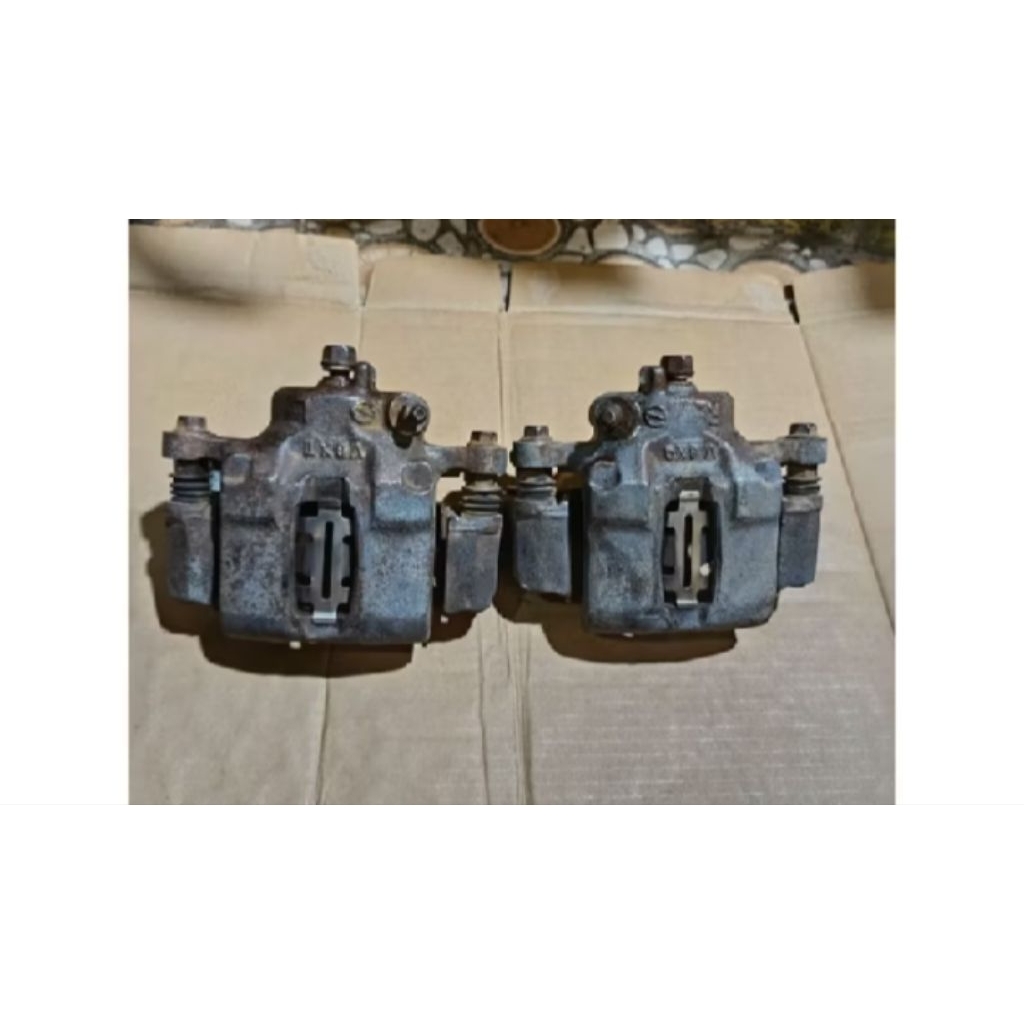 kaliper cakram depan Suzuki Cery Futura T120SS cabutan original