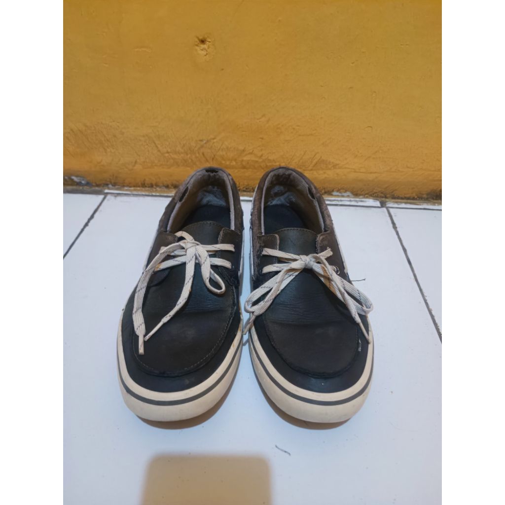 sepatu kulit second