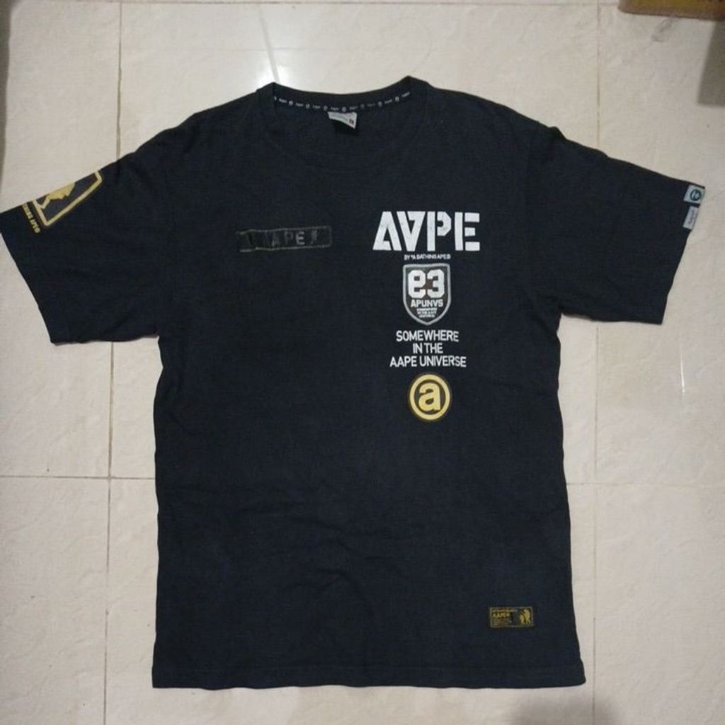 Kaos A Bathing ape