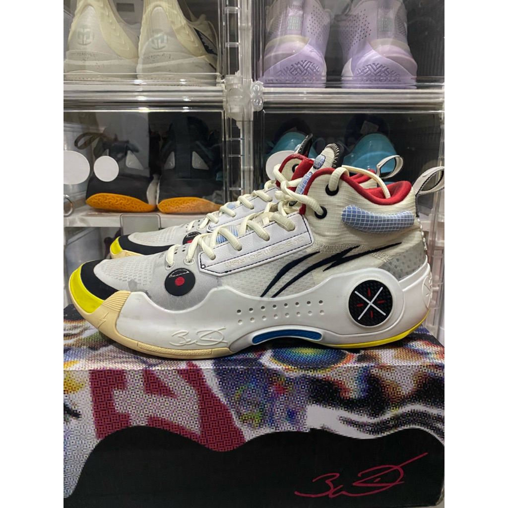Lining Wow 10 Test R1 sz 43 2/3
