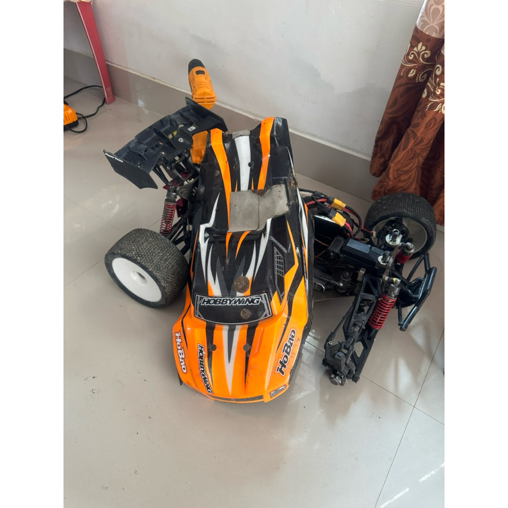kit truggy 1/8 hongnor