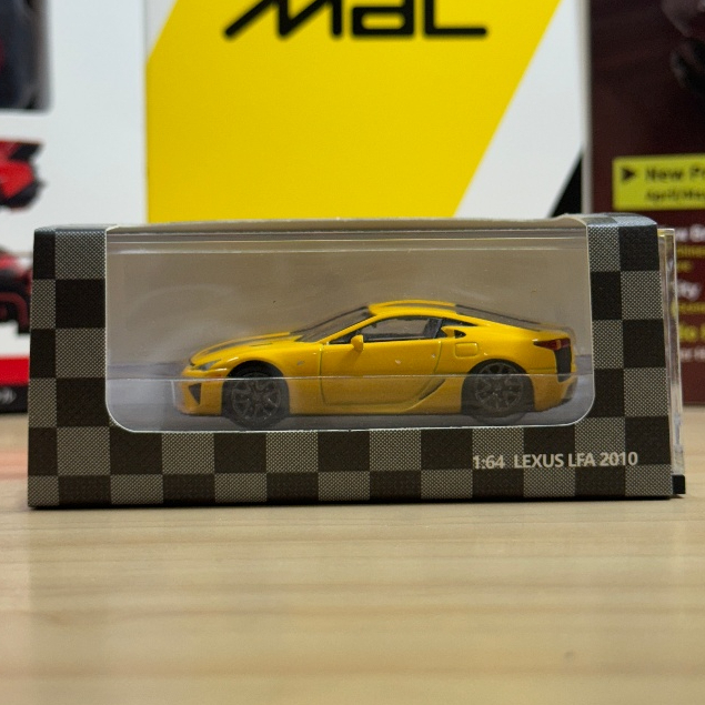 Diecast 1:64 Lexus Lfa 2010 With Mica Acrylic [Dct79]