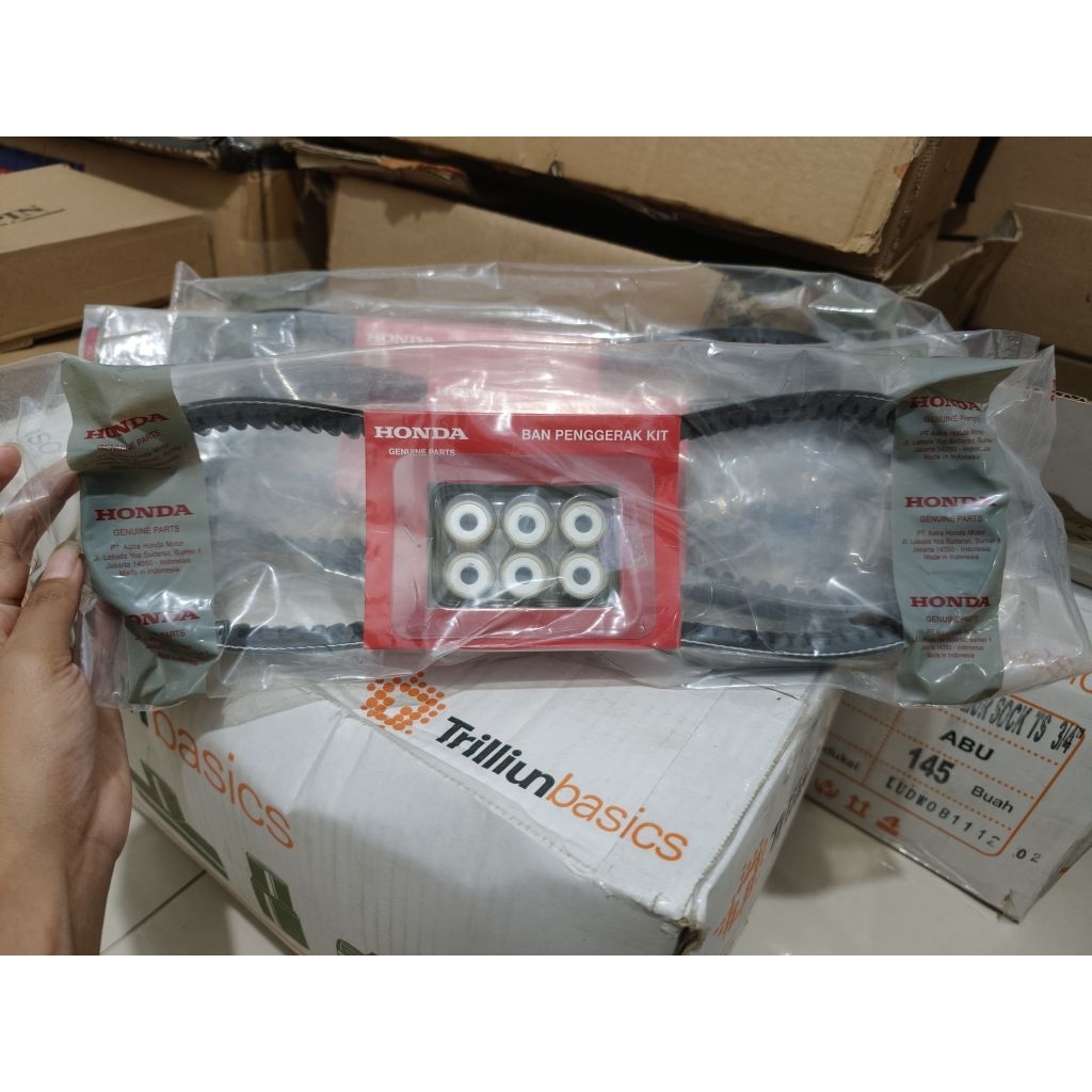 Ban penggerak set 23100K44BA0