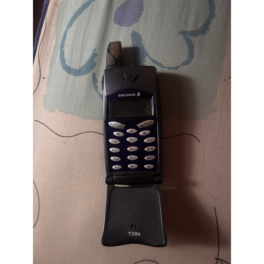HP Jadul Khusus Kolektor Ericsson T29S
