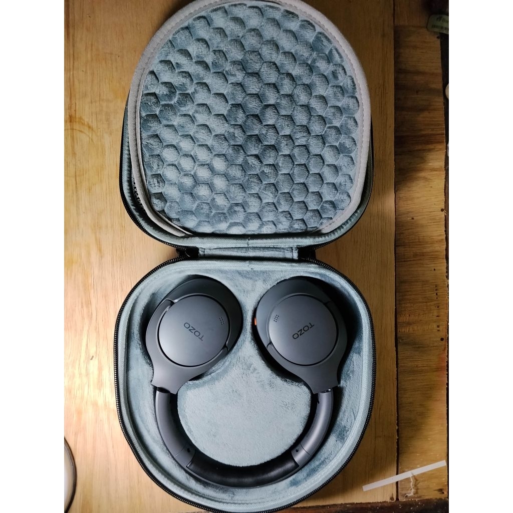 Headphone TOZO H20 second